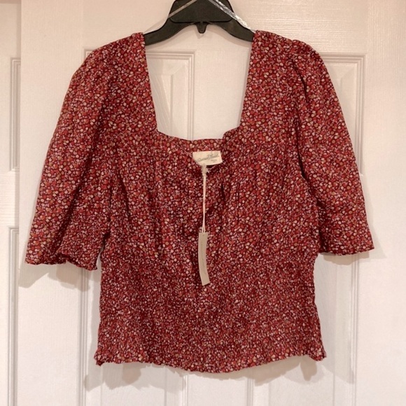 (4X)- Universal Thread Plus Size Puff Elbow Sleeve Smocked Fitted Blouse - Picture 1 of 9